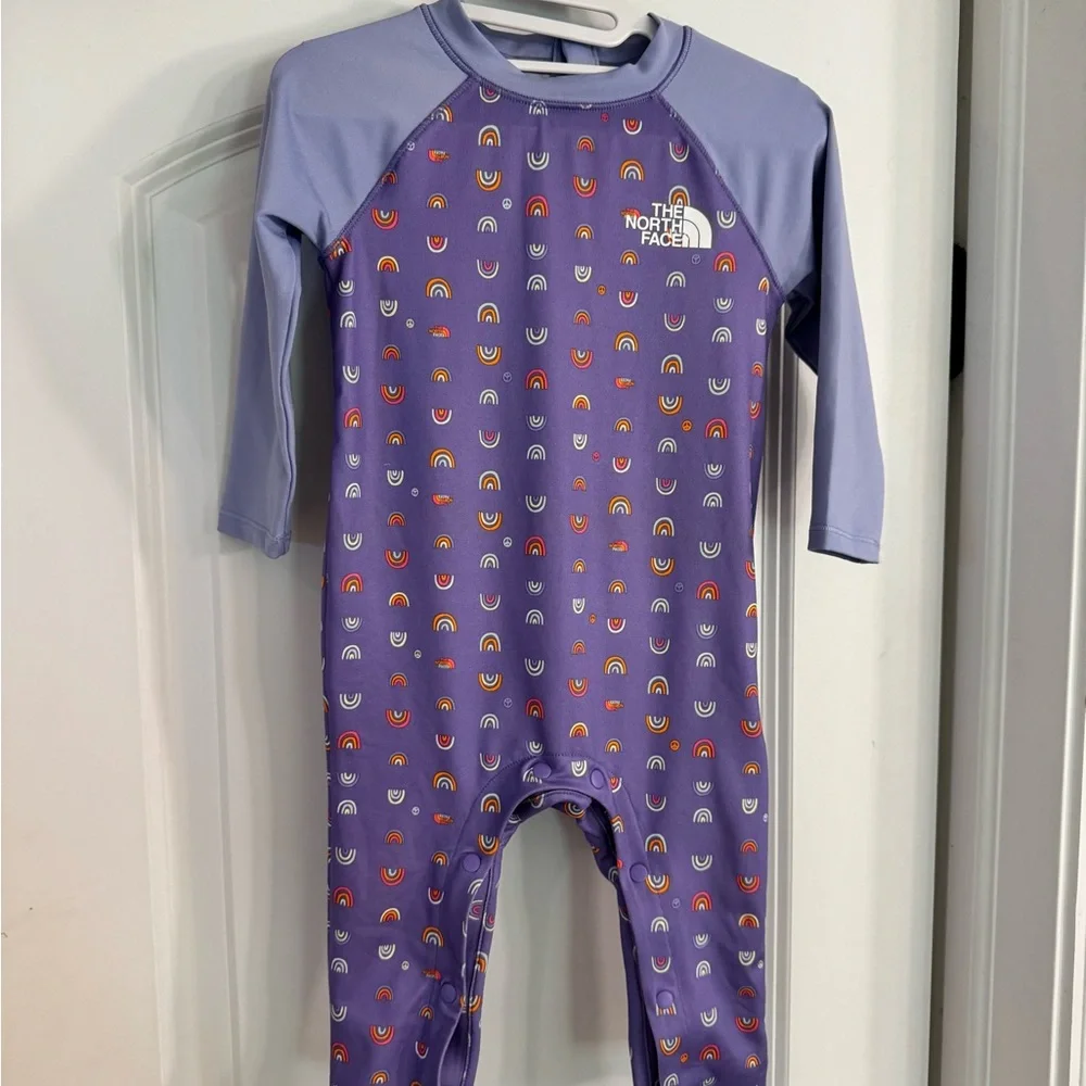 The North Face Kids' Rainbow One Piece / Rash guard / 6-12 months / 40 spf